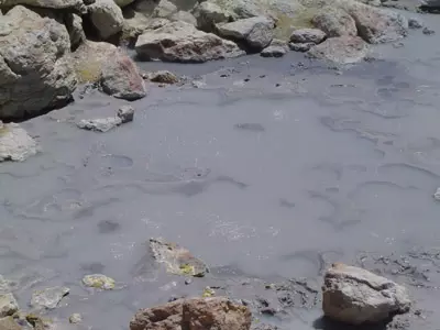 Laguna de fango en Las Maquinitas